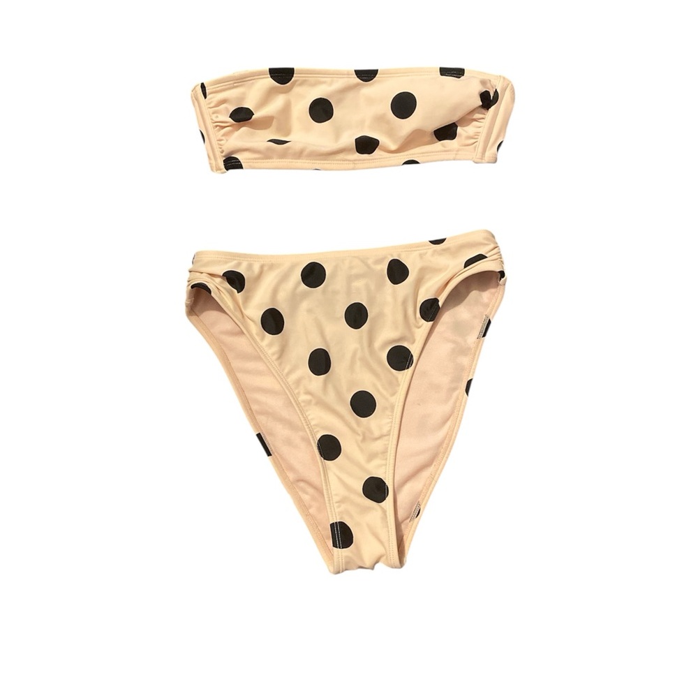 Xhilaration Women’s High Waisted Polkadot Kikini
